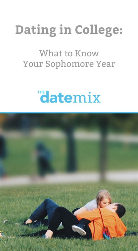 sophomore dating freshman college